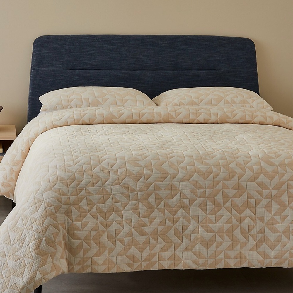 Kode Eco
Tate Duvet Cover Set